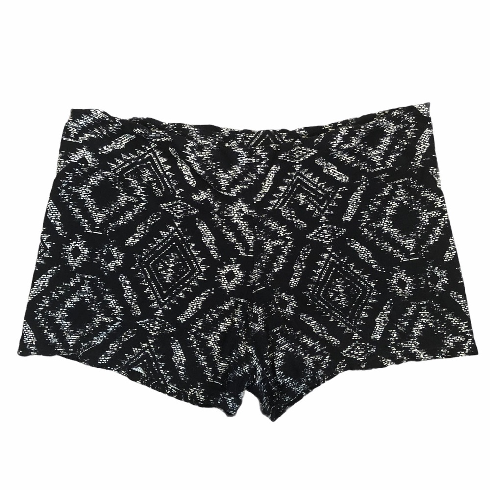 Maurices spandex shorts